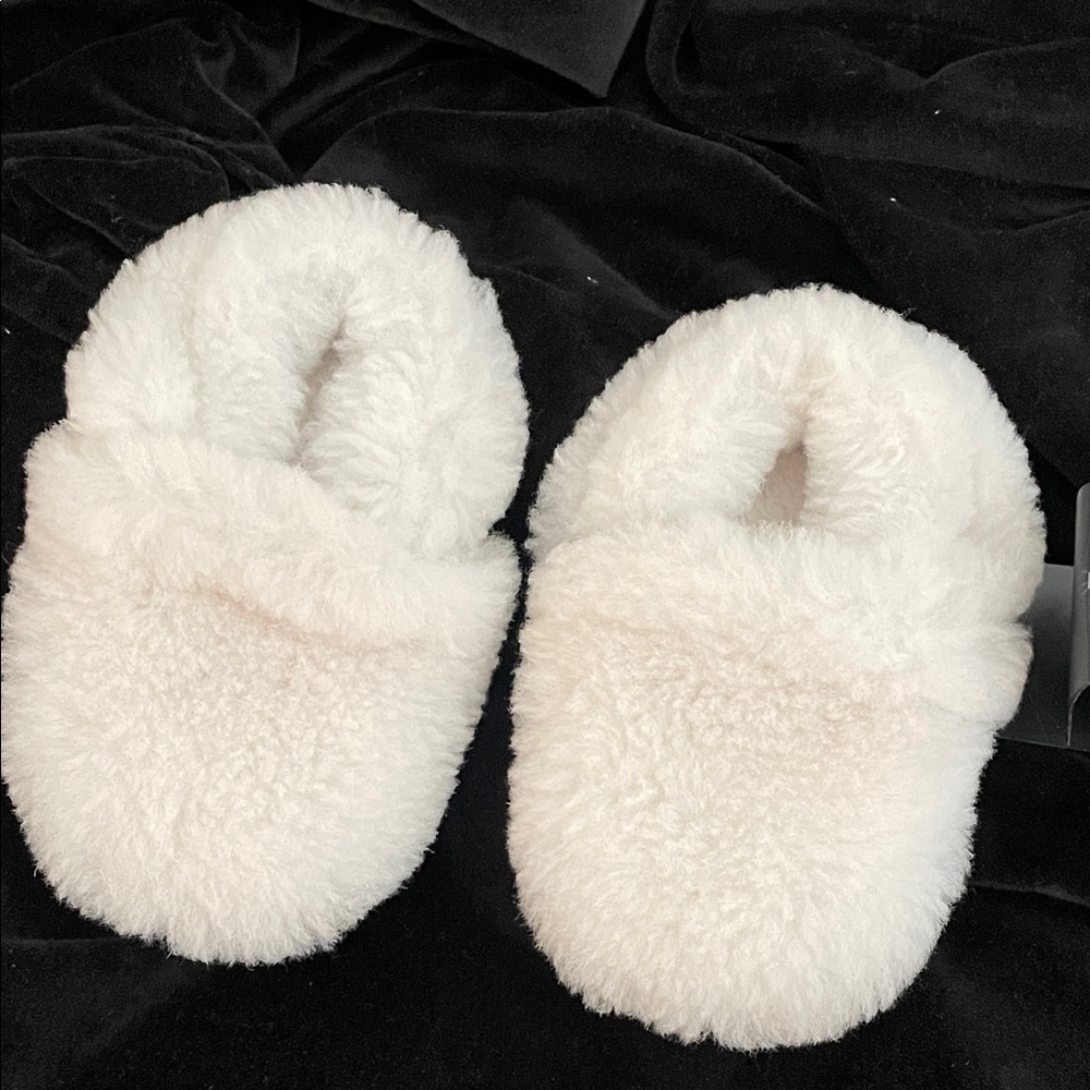 Jenni Kayne Shearling Baby Booties